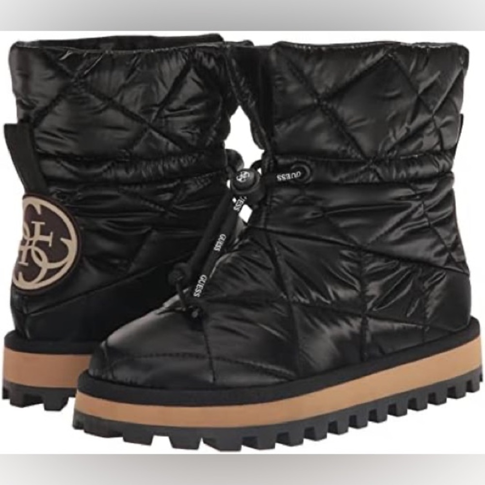 GUESS Women's Leian Ankle Boot size 8.5 brand new with box